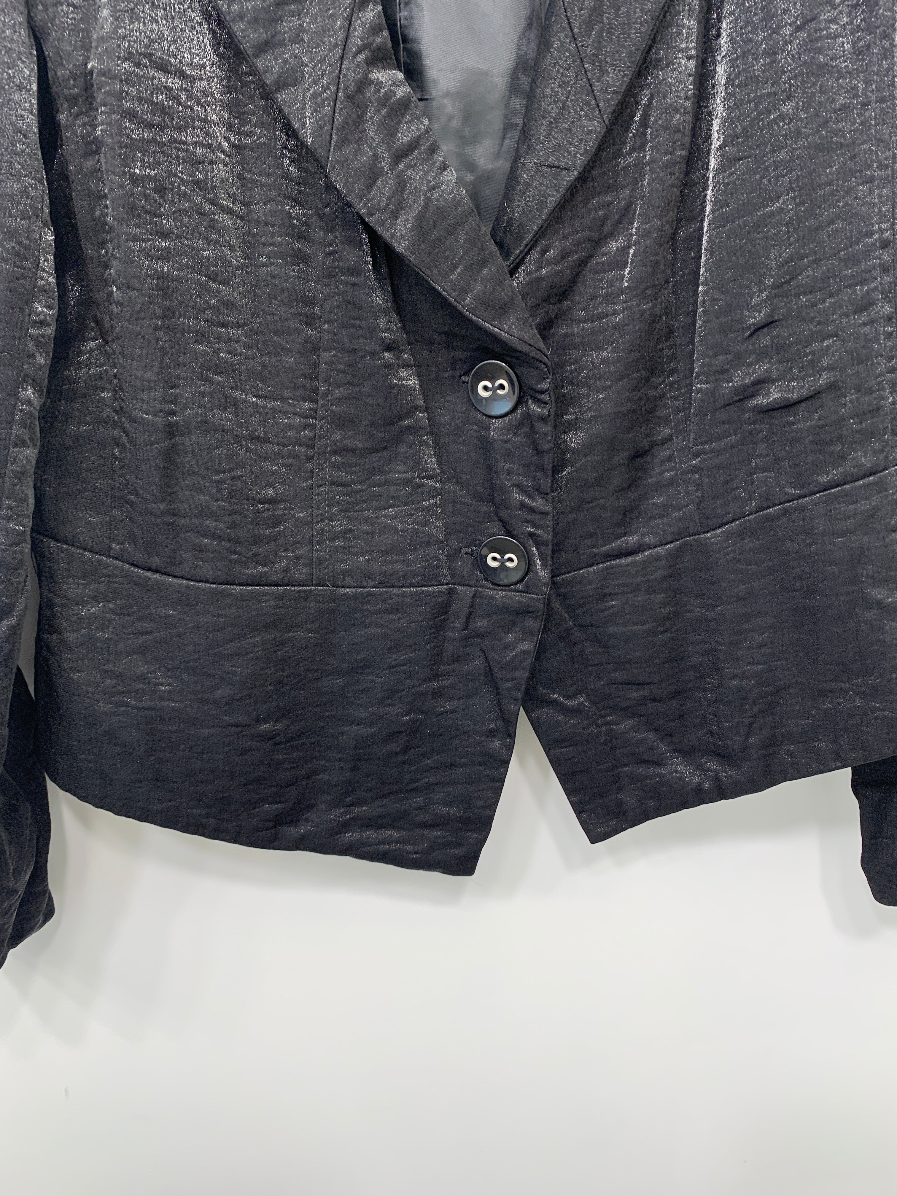 2 Biz Blazer
